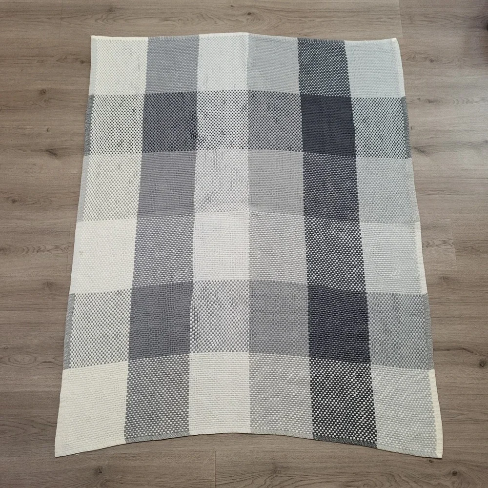MUUTO‎ Loom Throw Modern Checkered Throw Blanket Gray White Scandinavian Design